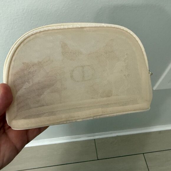 Brand new dior Floral Embroidered make up bag with box - Picture 3 of 4